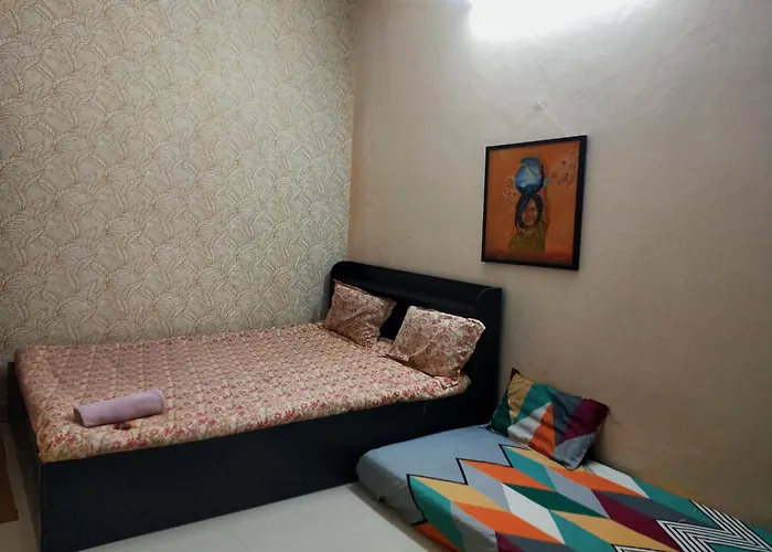 Advait Home Stay